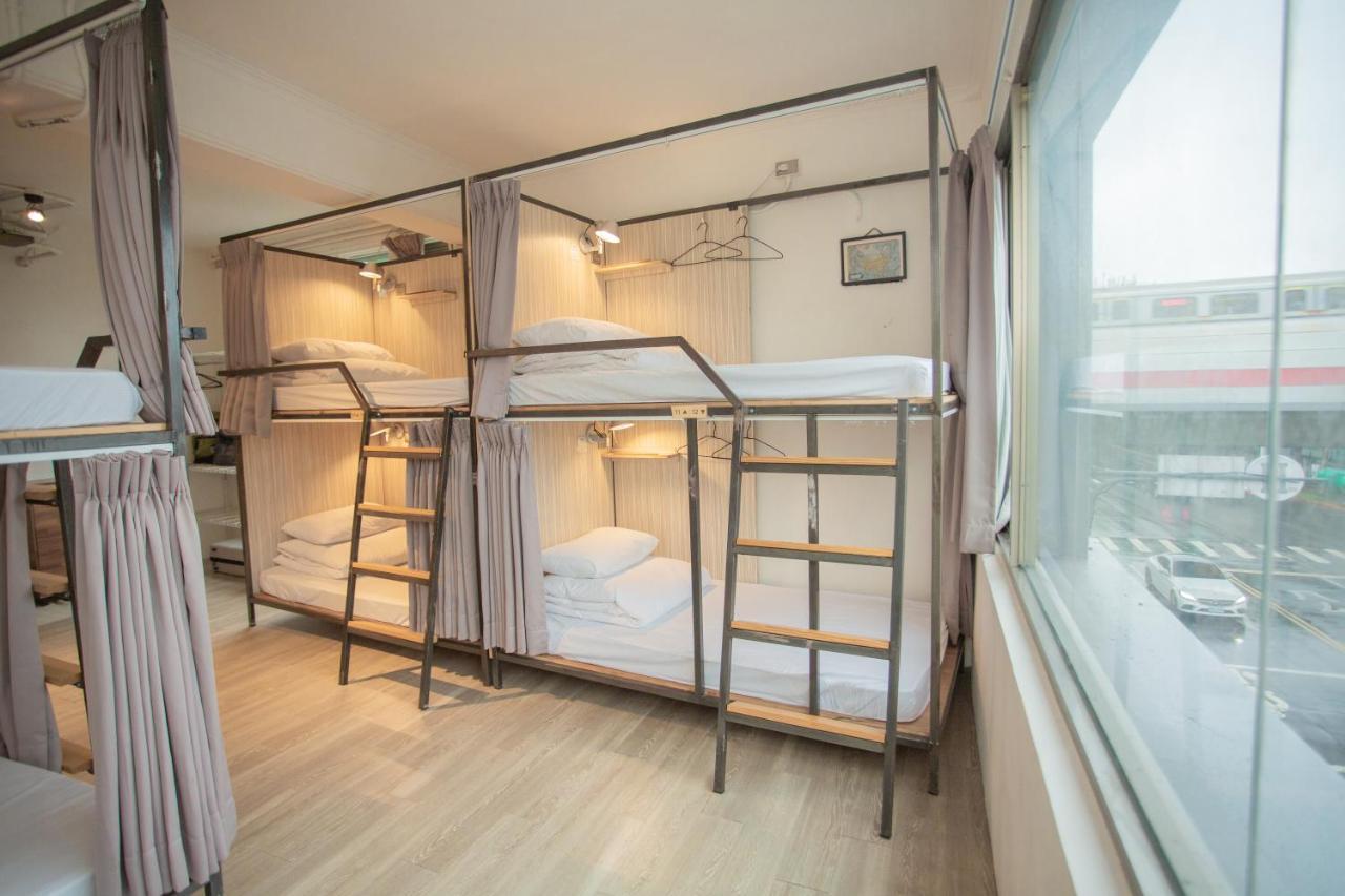טאיפיי Corner Hostel & Cafe מראה חיצוני תמונה