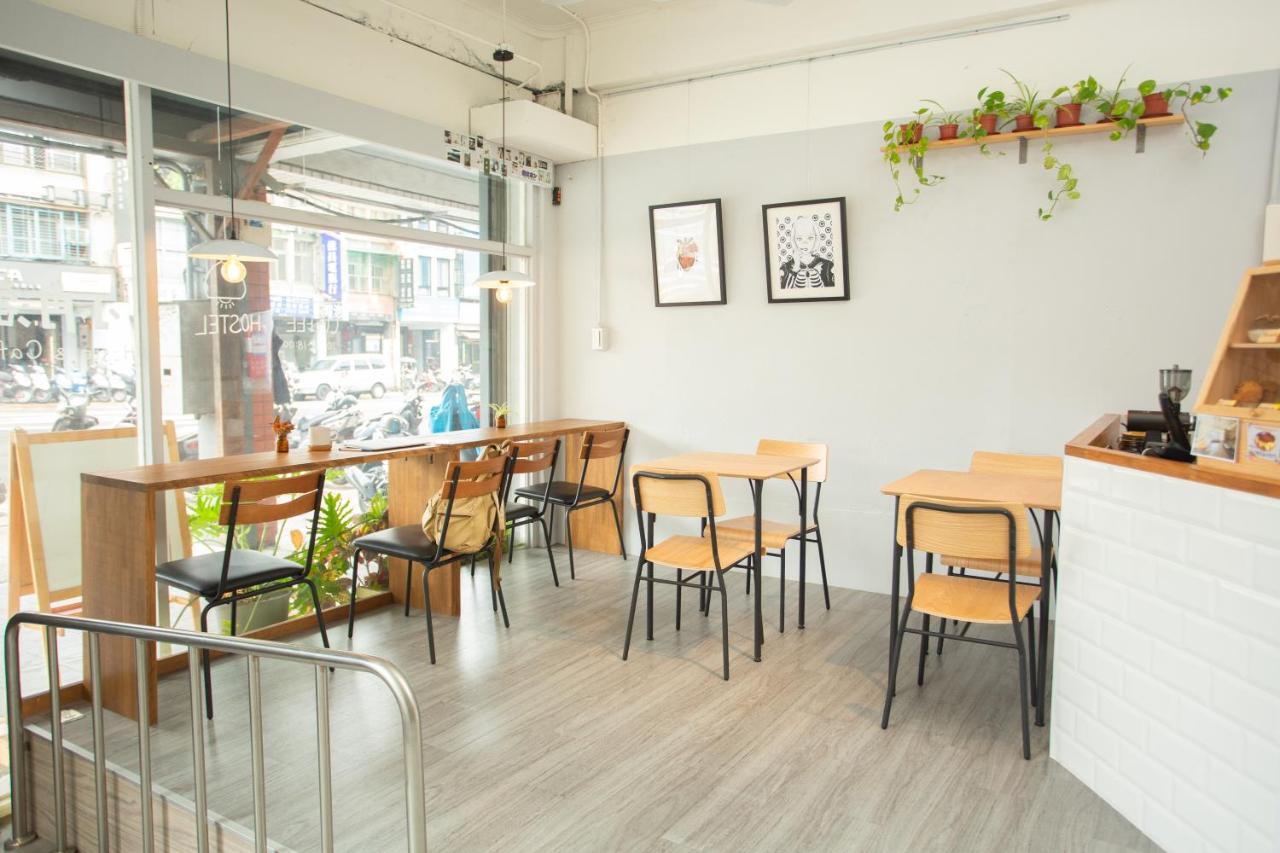טאיפיי Corner Hostel & Cafe מראה חיצוני תמונה