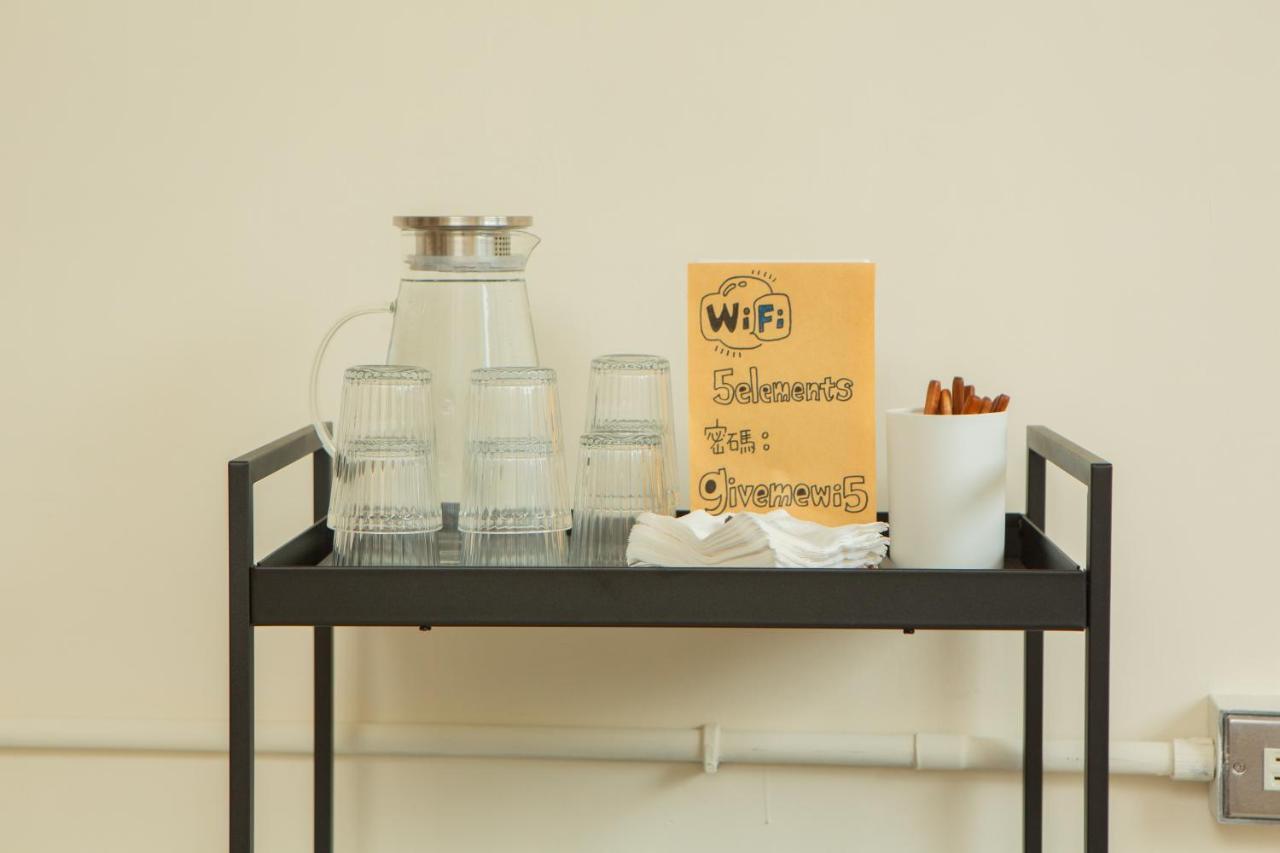 טאיפיי Corner Hostel & Cafe מראה חיצוני תמונה