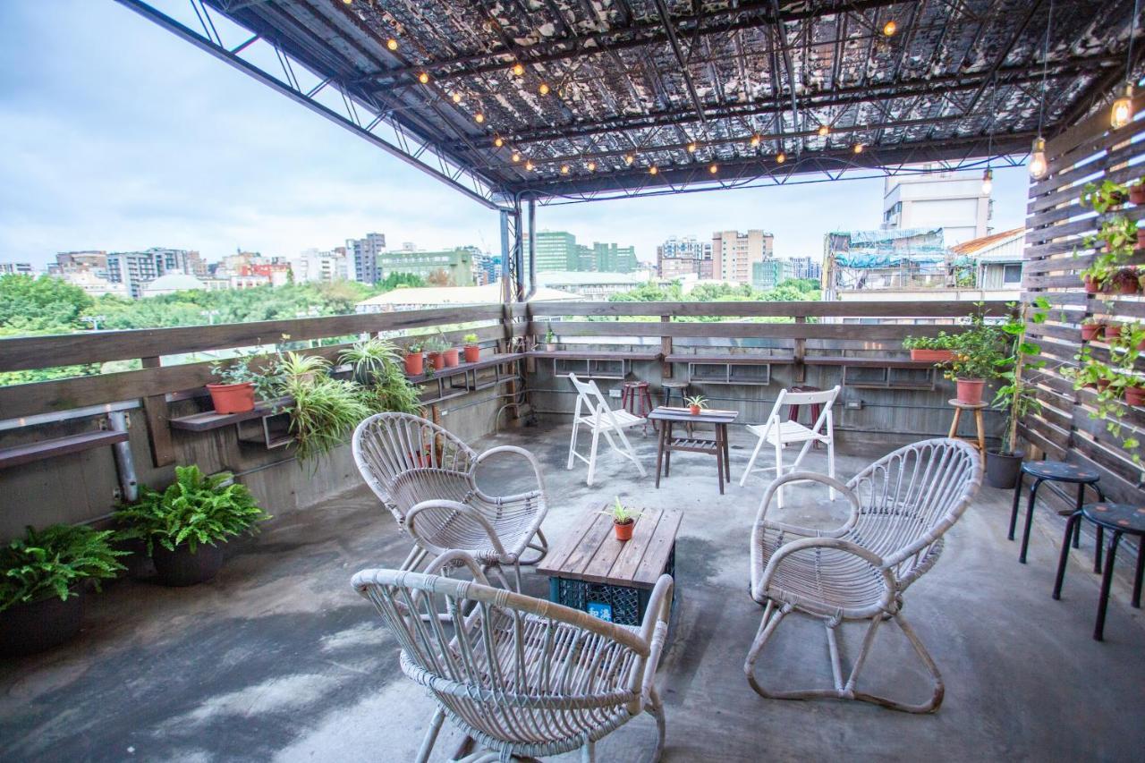 טאיפיי Corner Hostel & Cafe מראה חיצוני תמונה